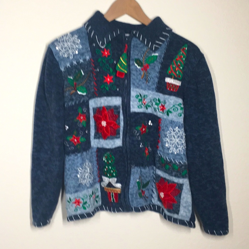 Heirloom Collectables 2004 Christmas sweater